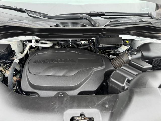 2022 Honda Pilot 2WD Touring 7 Passenger
