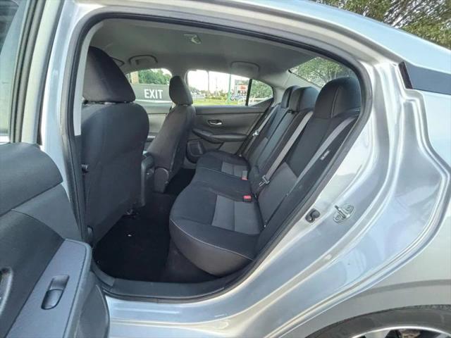 2021 Nissan Sentra SV Xtronic CVT