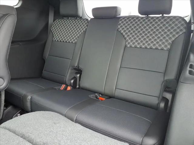 2026 GMC Acadia Denali AWD