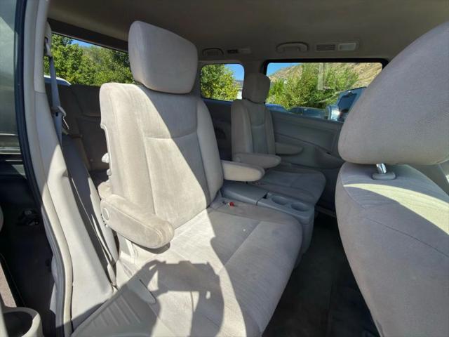 2015 Nissan Quest SV