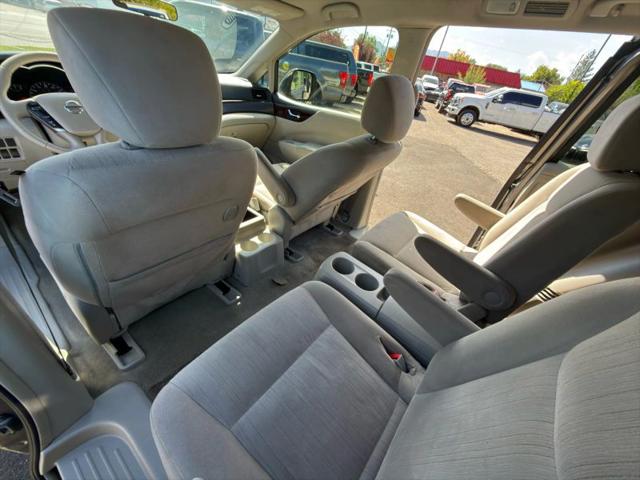 2015 Nissan Quest SV