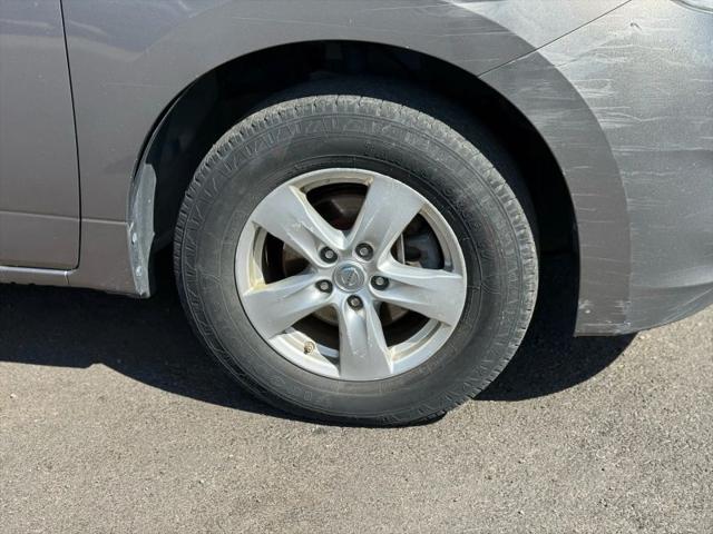2015 Nissan Quest SV