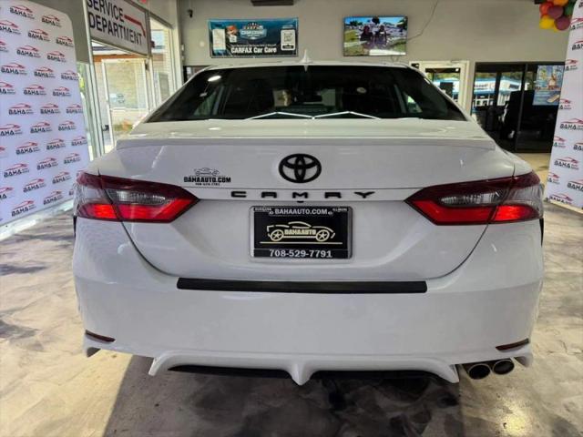 2022 Toyota Camry SE Nightshade Edition
