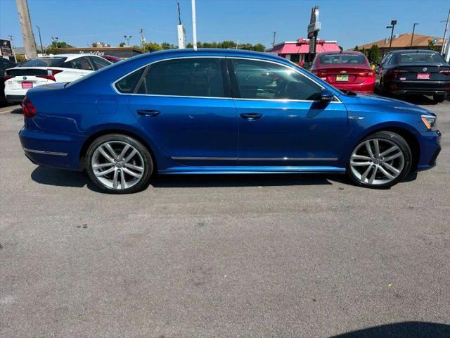 2017 Volkswagen Passat 1.8T R-Line