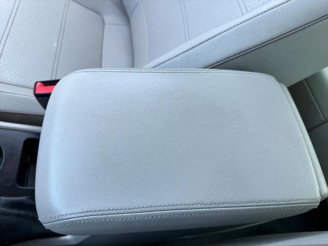 2017 Volkswagen Passat 1.8T R-Line