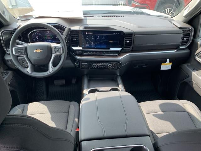 2026 Chevrolet Silverado 2500HD Crew Cab, Standard Bed, LT, 4WD