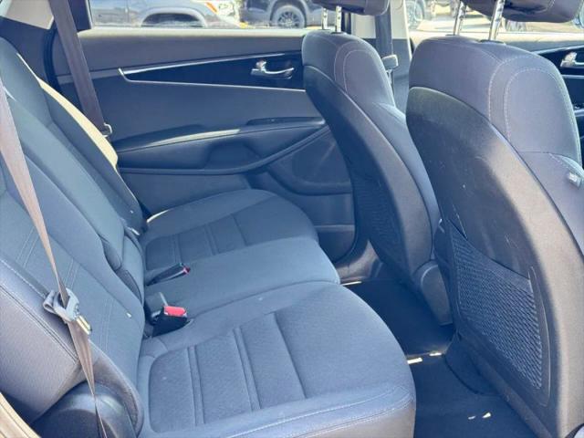 2017 Kia Sorento 2.4L LX