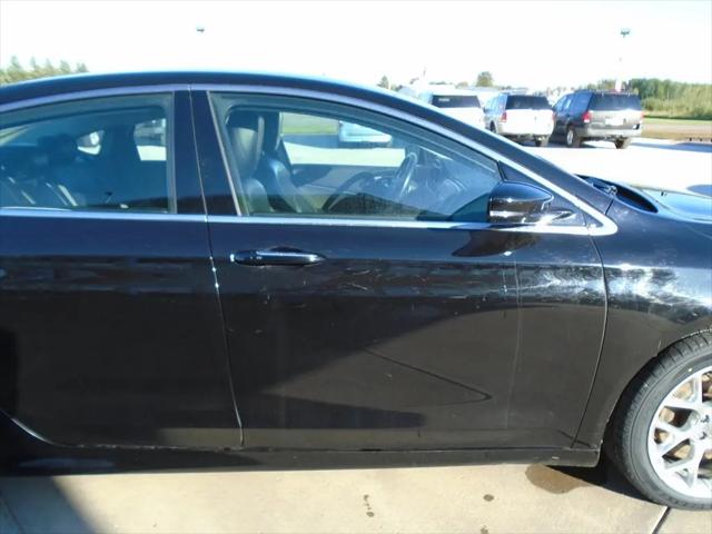 2015 Chrysler 200 C