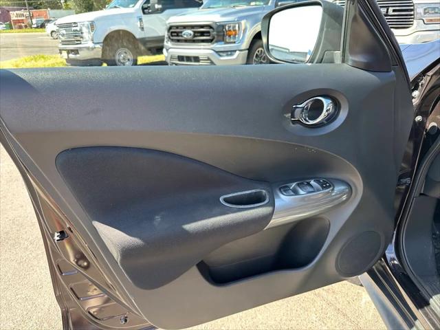 2015 Nissan JUKE S