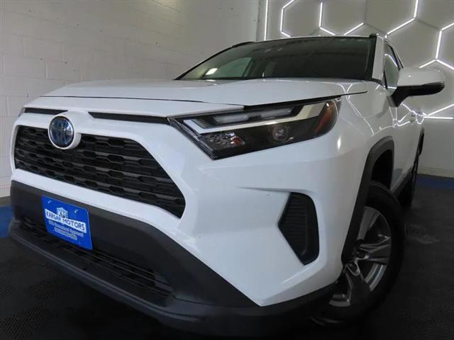 2024 Toyota RAV4 Hybrid XLE