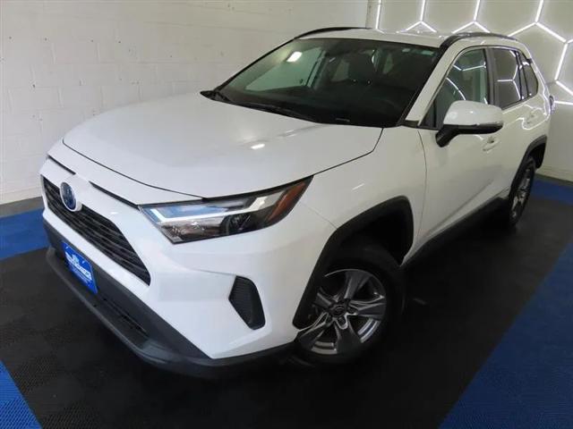 2024 Toyota RAV4 Hybrid XLE