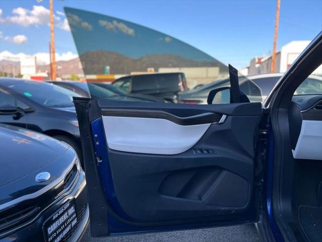 2016 Tesla Model X 90D