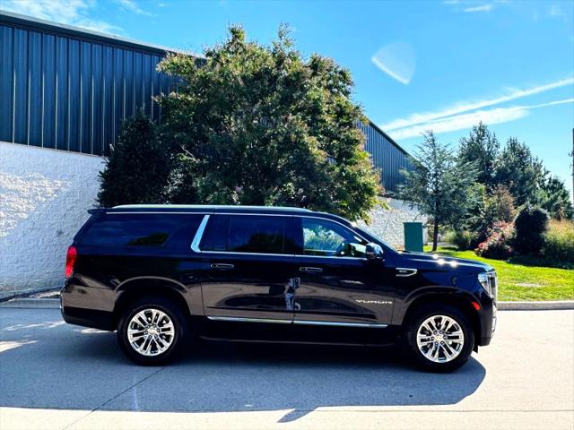 2022 GMC Yukon XL 4WD SLT