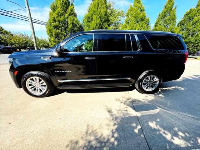 2022 GMC Yukon XL 4WD SLT