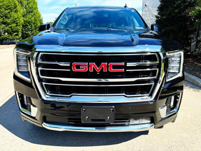 2022 GMC Yukon XL 4WD SLT