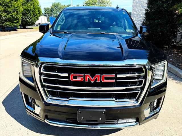 2022 GMC Yukon XL 4WD SLT