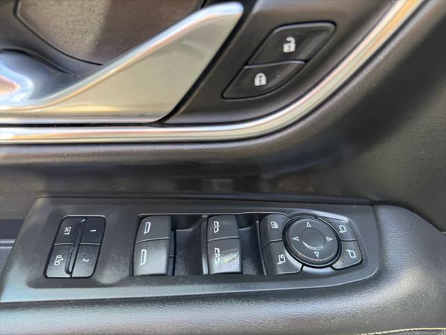 2022 GMC Yukon XL 4WD SLT