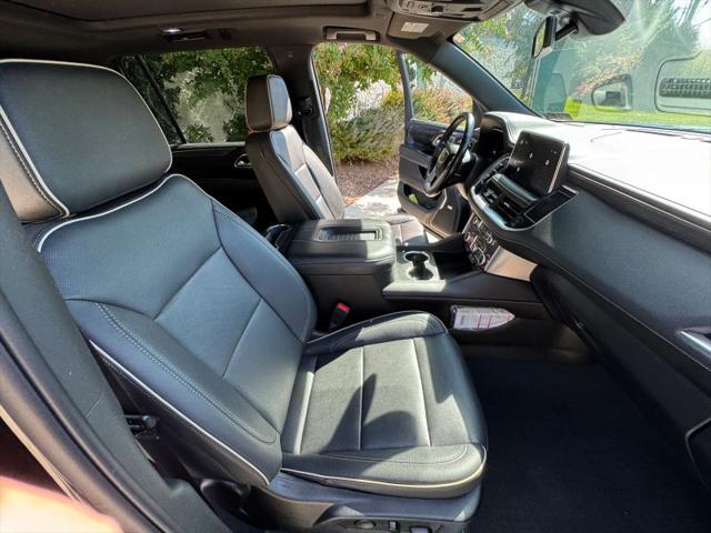 2022 GMC Yukon XL 4WD SLT