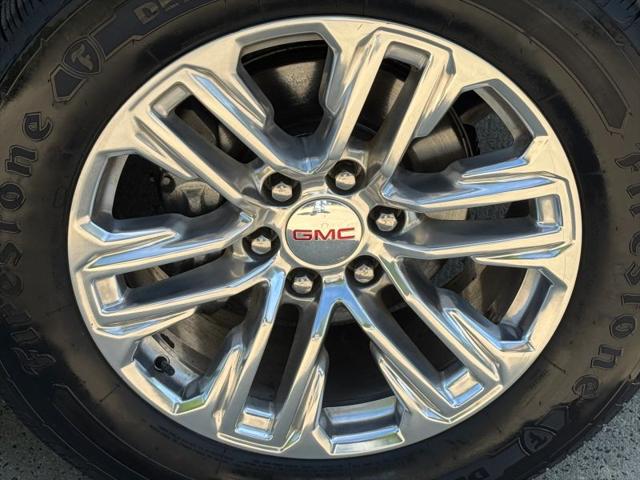 2022 GMC Yukon XL 4WD SLT