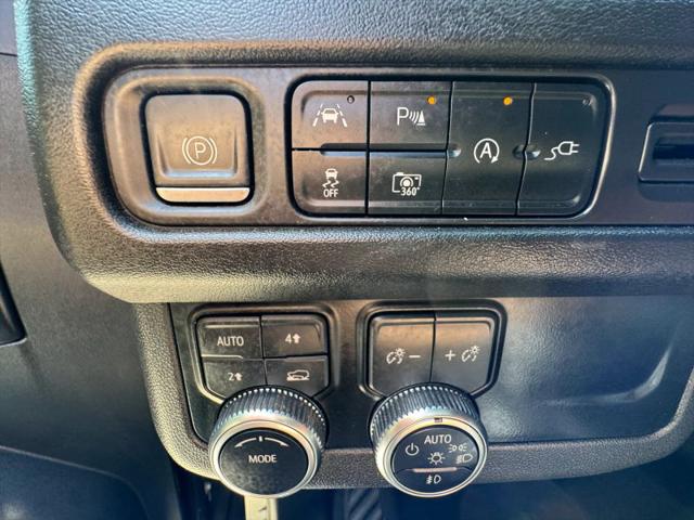2022 GMC Yukon XL 4WD SLT