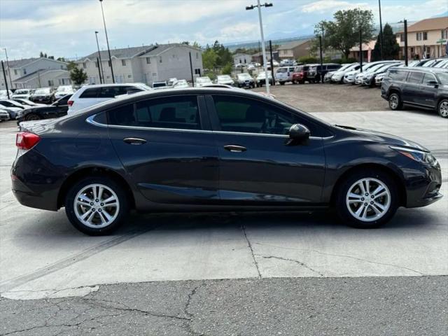 2017 Chevrolet Cruze LT Auto