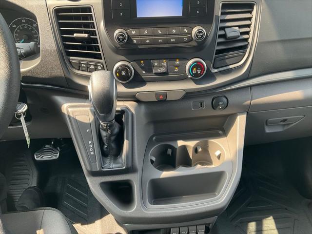 2025 Ford Transit Cargo Van Base