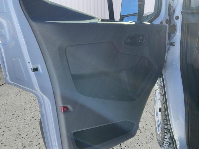 2025 Ford Transit Cargo Van Base