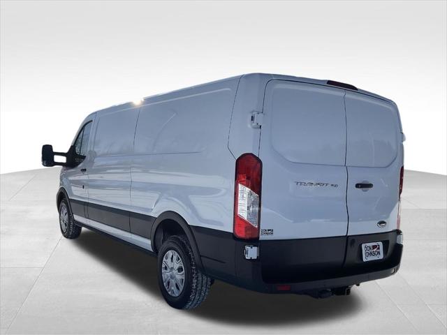 2025 Ford Transit Cargo Van Base
