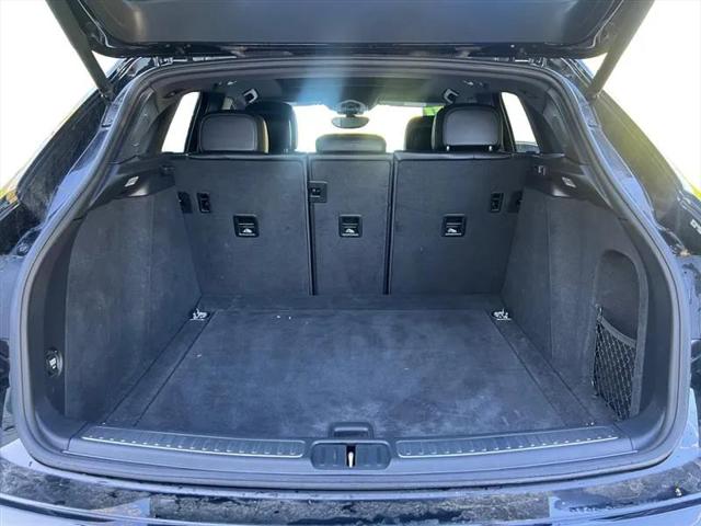 2017 Porsche Macan Base