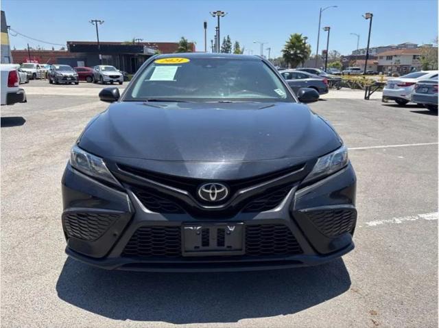 2021 Toyota Camry SE
