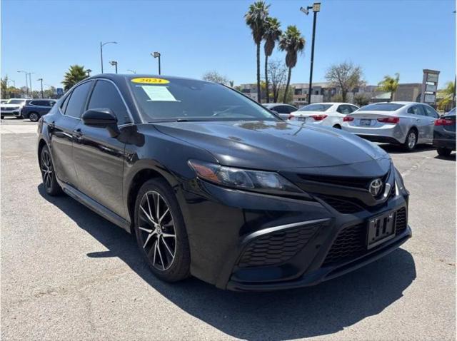 2021 Toyota Camry SE