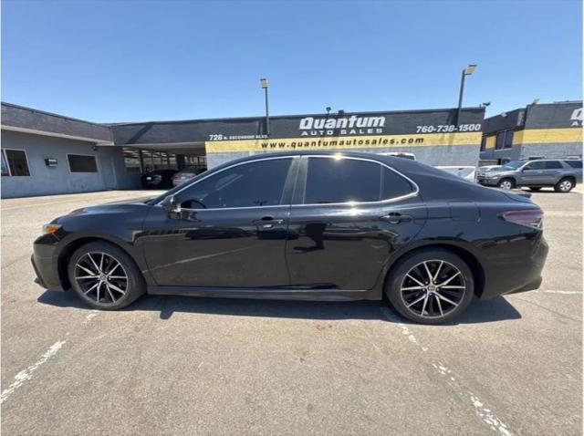 2021 Toyota Camry SE