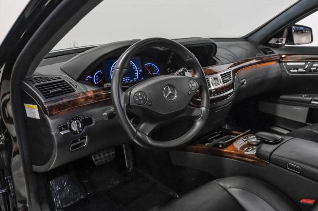 2011 Mercedes-Benz S 63 AMG S 63 AMG