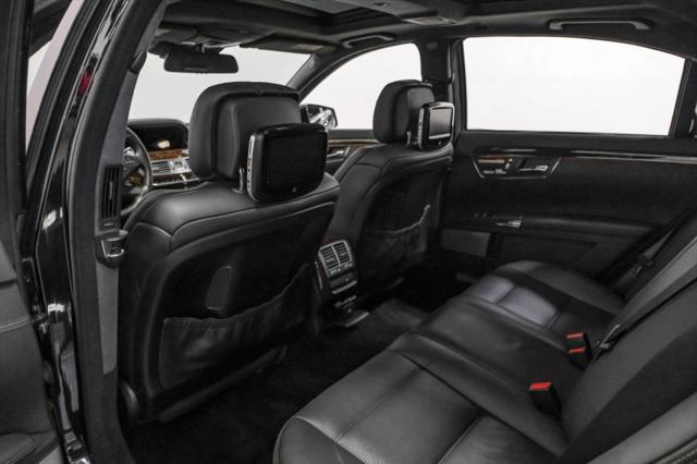 2011 Mercedes-Benz S 63 AMG S 63 AMG