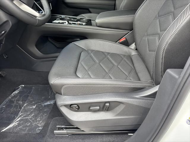 2026 Volkswagen Atlas Cross Sport SE with Technology
