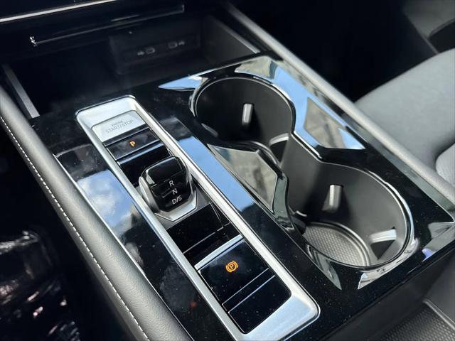 2026 Volkswagen Atlas Cross Sport SE with Technology