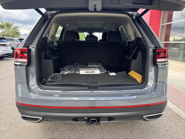 2026 Volkswagen Atlas SE with Technology