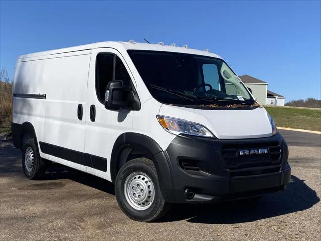 2026 Ram ProMaster Cargo Van Tradesman High Roof 136" WB w/Pass Seat