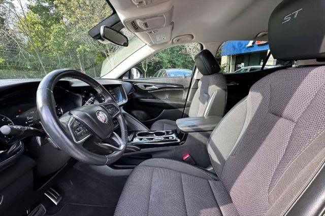2023 Buick Envision Preferred FWD