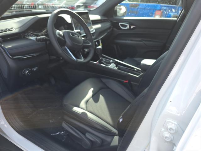 2026 Jeep Compass COMPASS LATITUDE ALTITUDE 4X4 2026 Jeep Compass COMPASS LATITUDE ALTITUDE 4X4