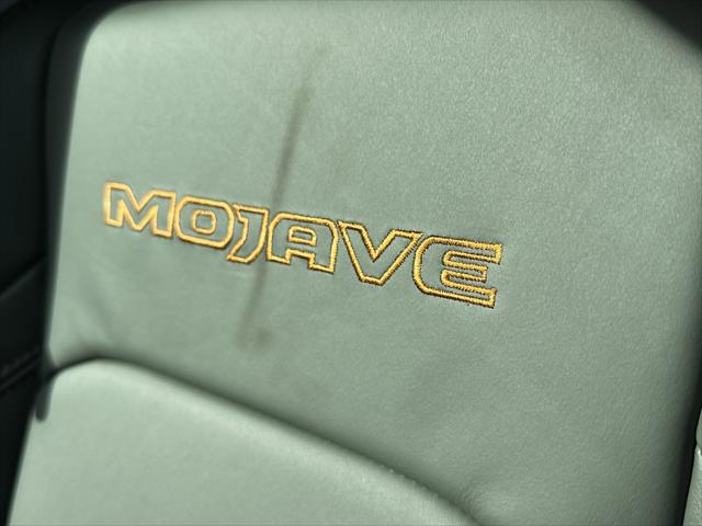 2026 Jeep Gladiator GLADIATOR MOJAVE X 4X4