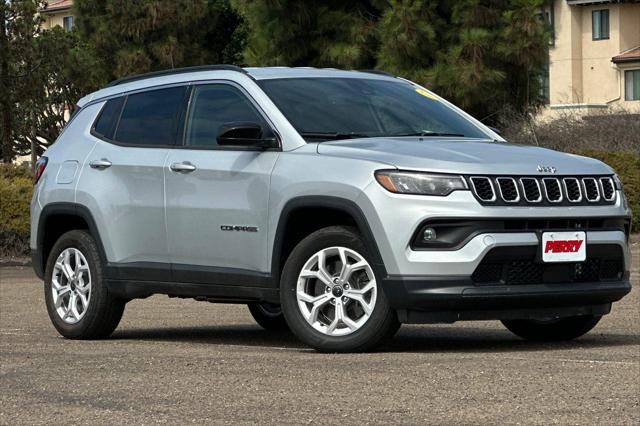 2025 Jeep Compass COMPASS LATITUDE 4X4 2025 Jeep Compass COMPASS LATITUDE 4X4