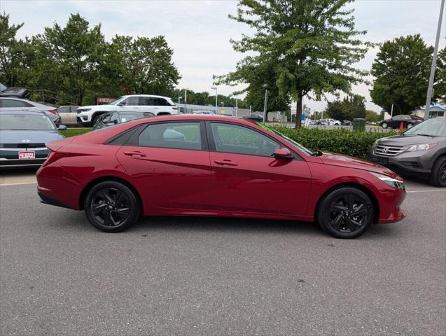 2023 Hyundai Elantra Hybrid Blue 2023 Hyundai Elantra Hybrid Blue