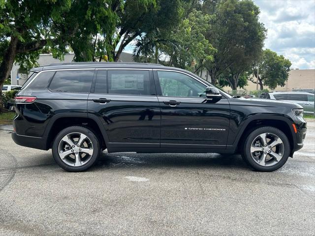 2025 Jeep Grand Cherokee GRAND CHEROKEE L LIMITED 4X2