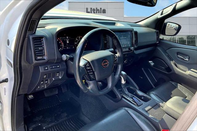 2022 Nissan Frontier Crew Cab PRO-4X 4x4 2022 Nissan Frontier Crew Cab PRO-4X 4x4