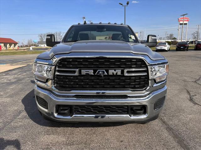 2024 RAM 2500 Tradesman Regular Cab 4x4 8 Box
