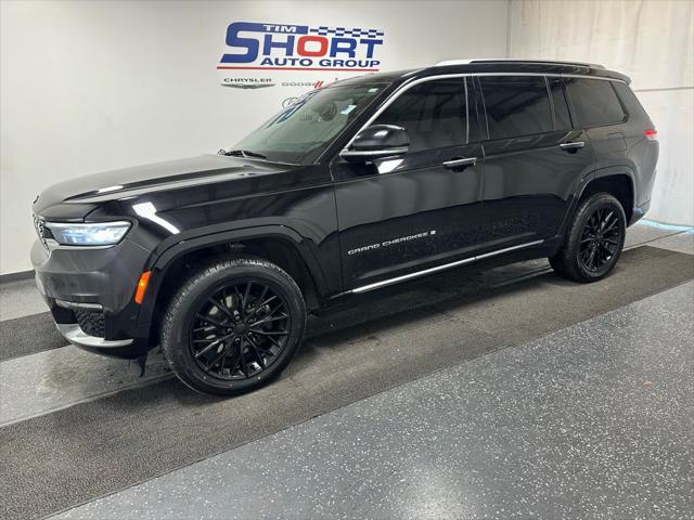 2021 Jeep Grand Cherokee L Summit 4x4 2021 Jeep Grand Cherokee L Summit 4x4
