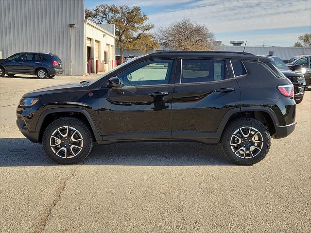 2026 Jeep Compass COMPASS TRAILHAWK 4X4 2026 Jeep Compass COMPASS TRAILHAWK 4X4