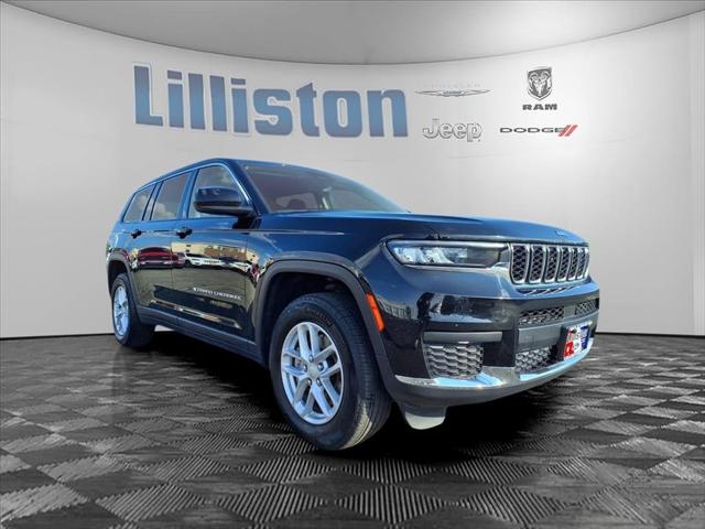 2023 Jeep Grand Cherokee L Laredo 4x4