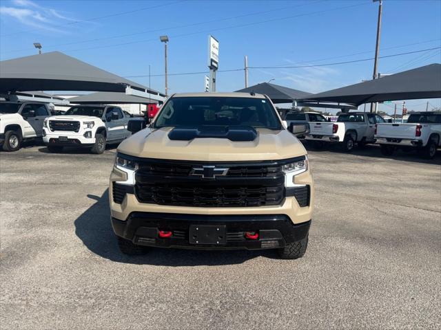 2022 Chevrolet Silverado 1500 4WD Crew Cab Short Bed LT Trail Boss
